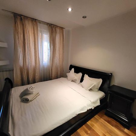 Baba Novac Apartment Bukarest Eksteriør billede