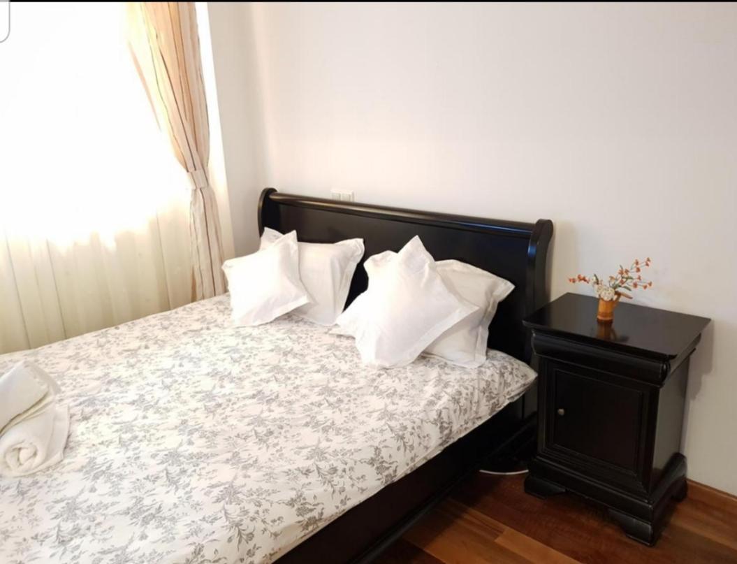 Baba Novac Apartment Bukarest Eksteriør billede