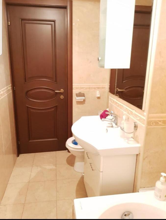 Baba Novac Apartment Bukarest Eksteriør billede